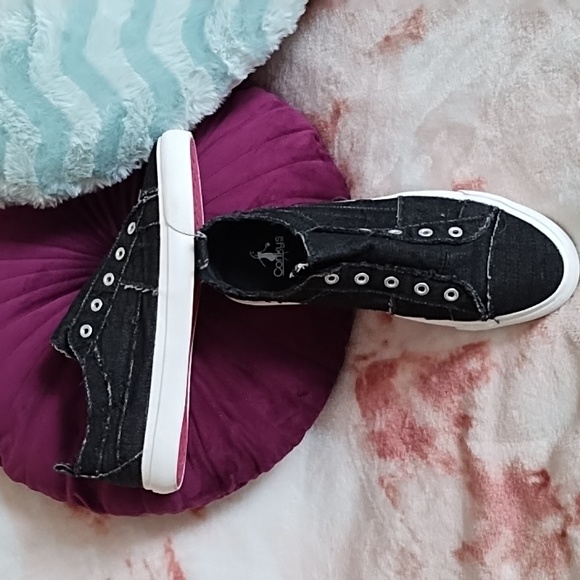 Corkys Footwear - Women's Babalu Fashion Sneakers